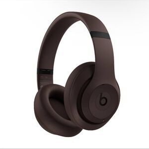 Beats Studio Pro brown lightly used